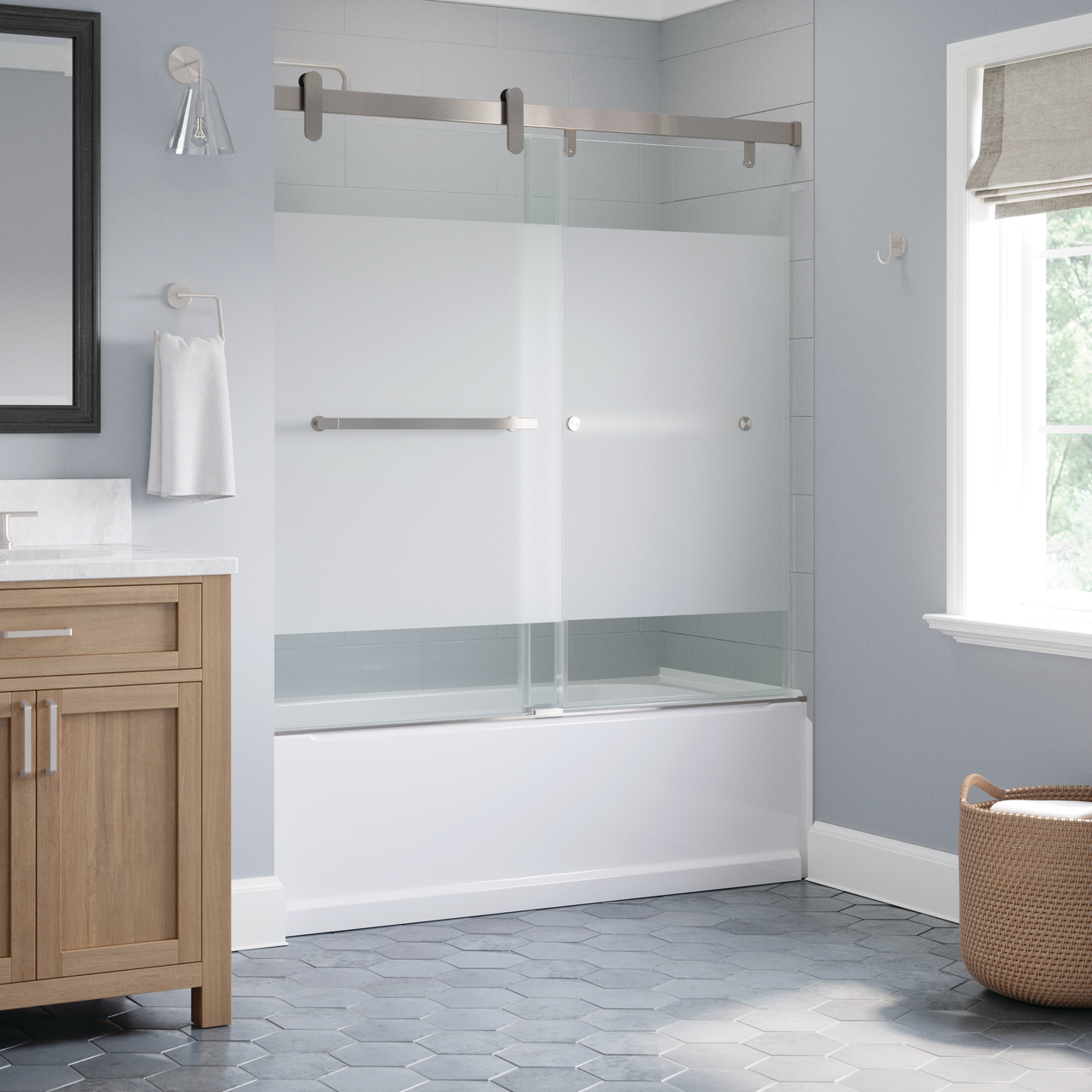 Cabot 8mm Bathtub Door with Lathan Handle