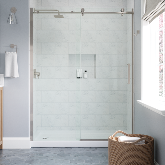 60" Shower / Clear / Brushed Nickel (Shower Door)