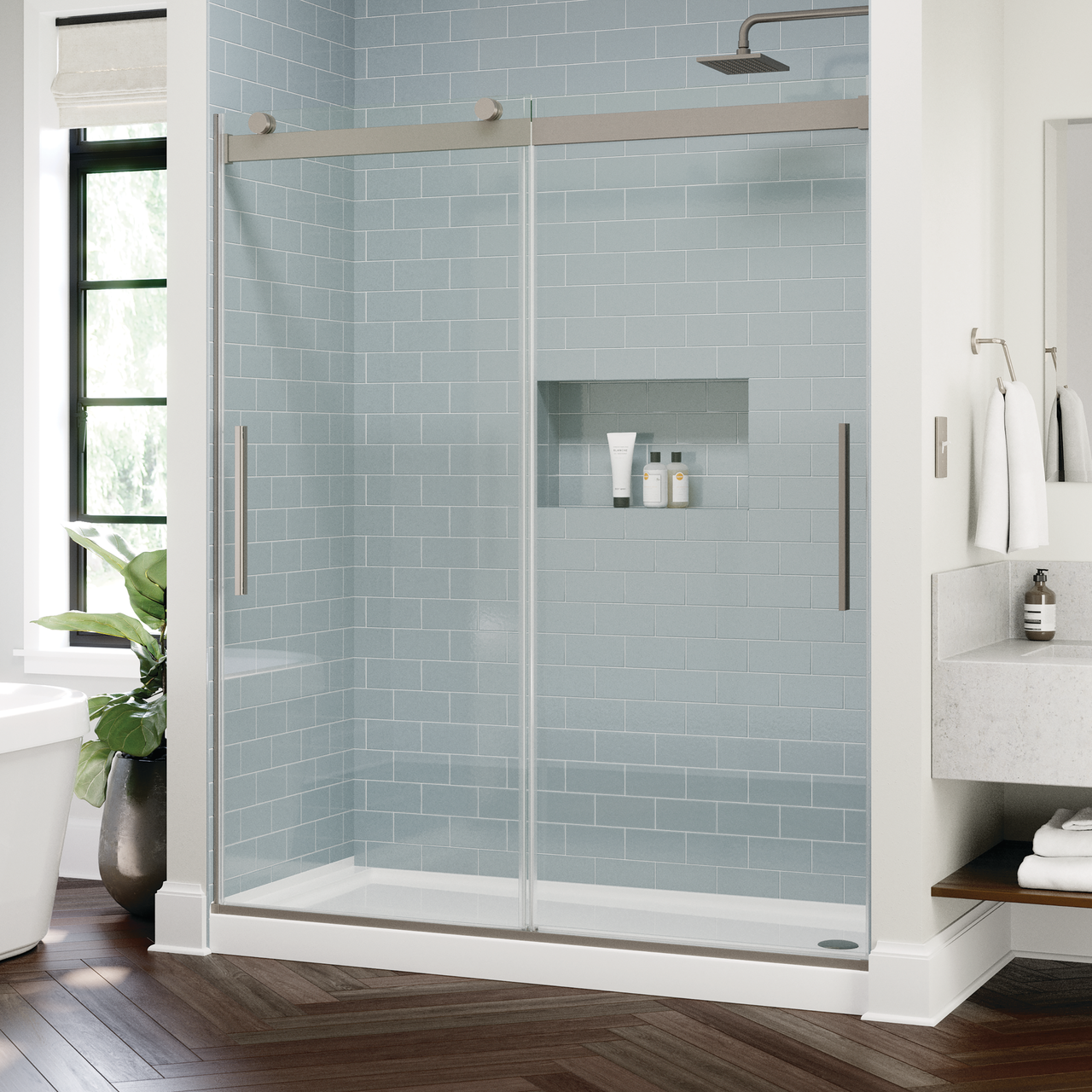 60" Shower / Clear / Brushed Nickel (Shower Door)